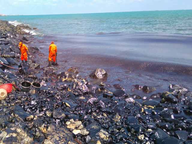 seaoffsouthchennaiismostlyclearedofoilspill